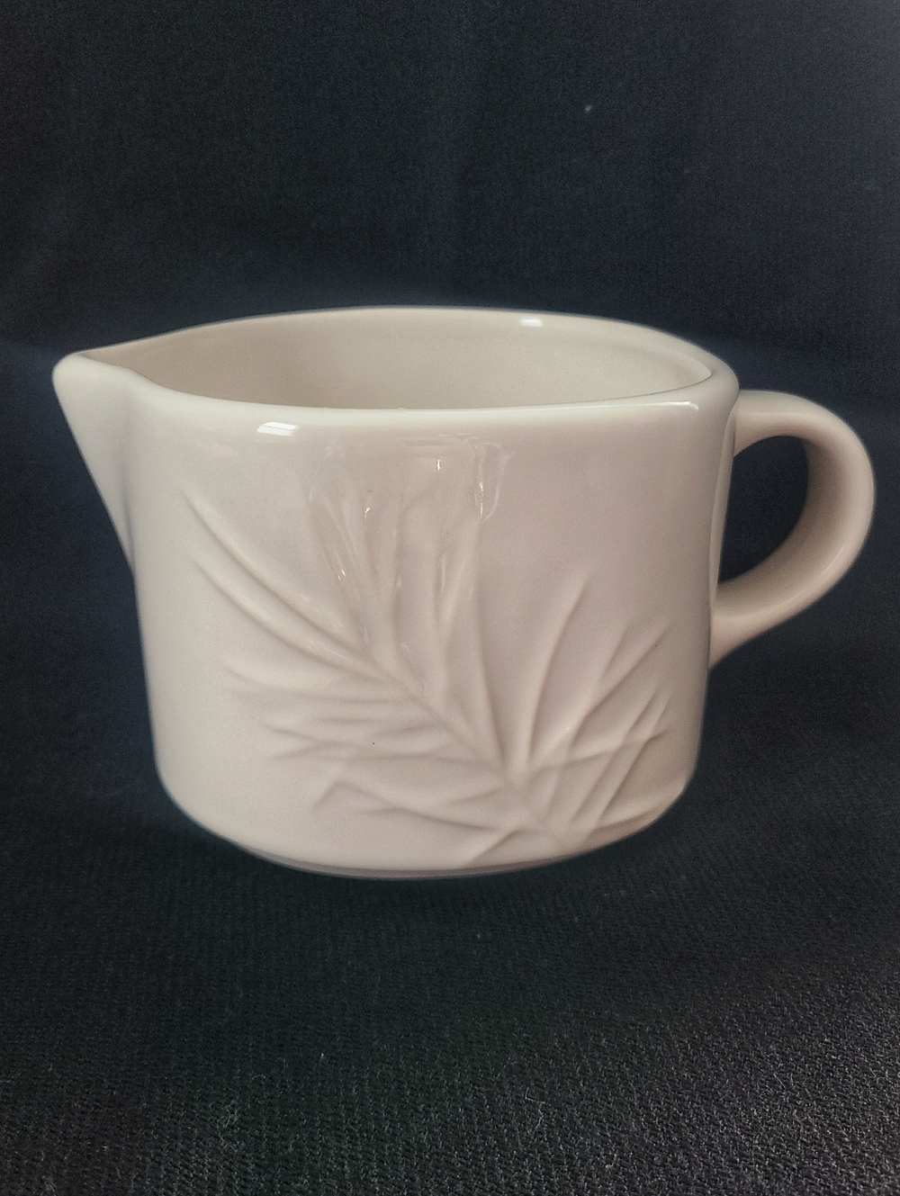 Pfaltzgraff Arborwood White Gravy Boat